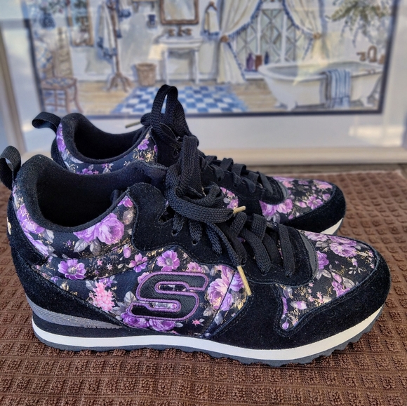 Skechers OG 85 "Hollywood Rose" Fashion Sneakers. Size 8.5. Hidden Wedge Heels. - Picture 8 of 9